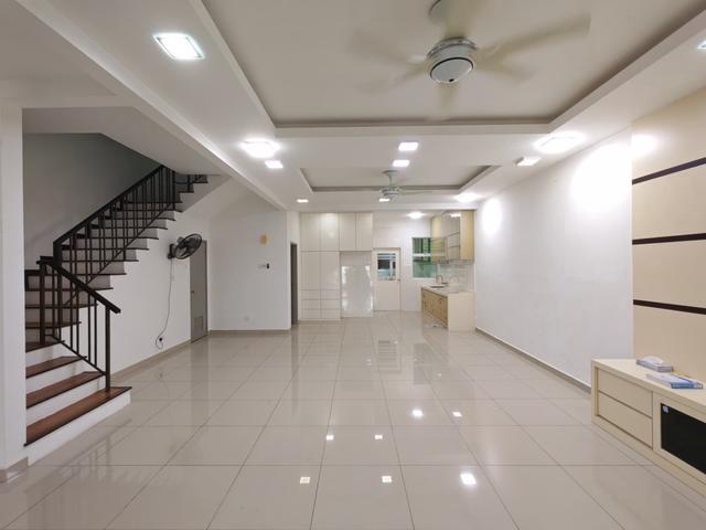 Bukit Banyan Azelia 24 x 75 Spacious Gated Double Storey Terrace