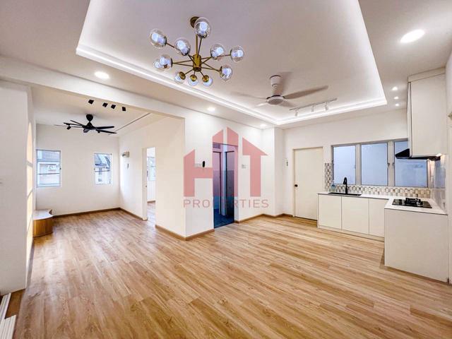 BUKIT BANYAN ZERO DOWNPAYMENTFULLY RENO SIAP KITCHEN CABINET893sft