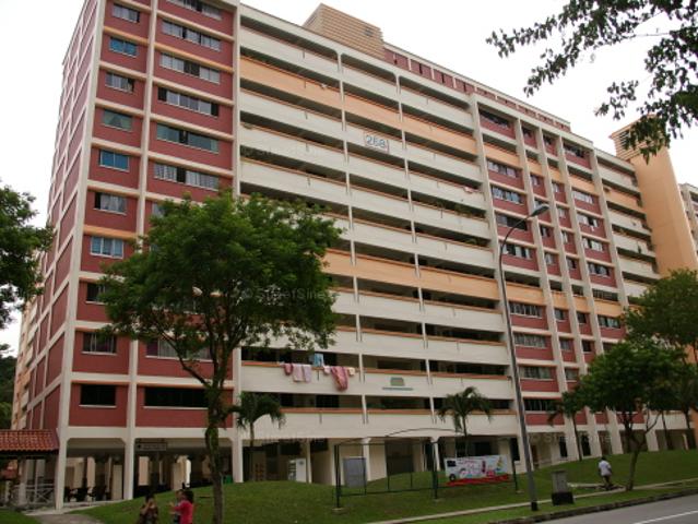 Bukit Batok East Avenue 4 Bukit Batok, HDB 4 Rooms