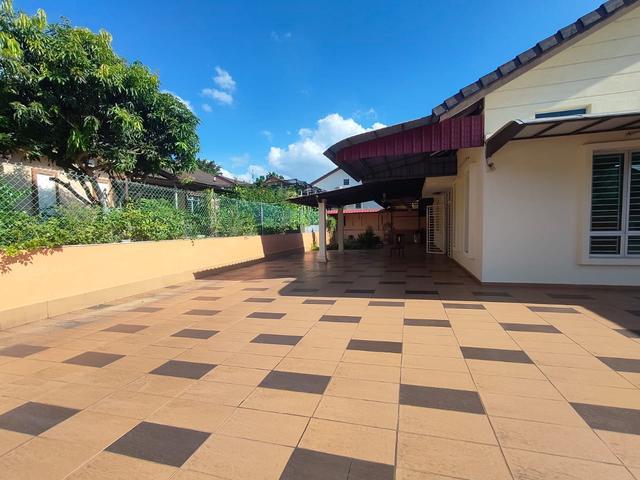 Bukit Beruang Ayer Keroh Fully Renovated Single Storey SemiD House