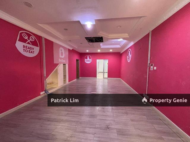 Bukit Beruang Ground Floor Shop Lot For Rent