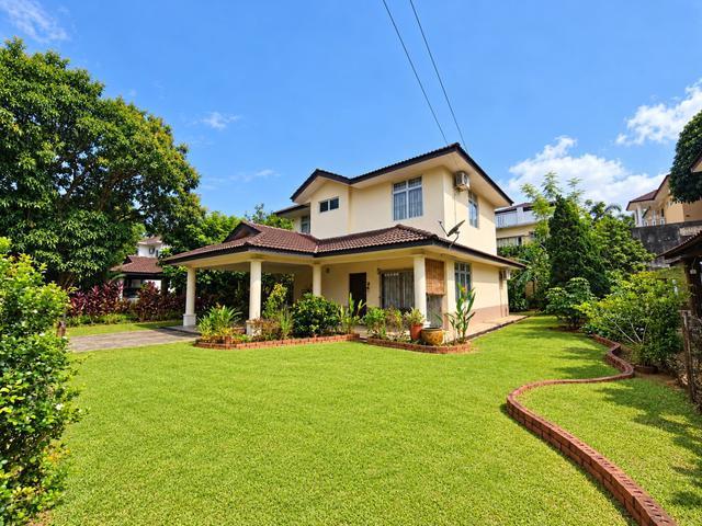 Bukit Beruntung Bungalow For Sale