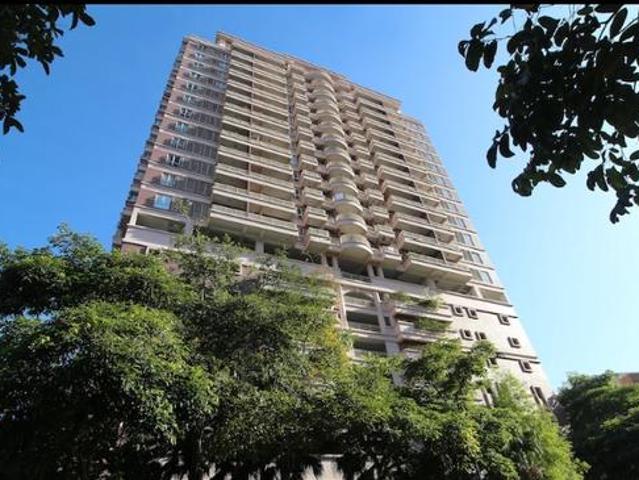 Bukit Bintang Casa Mutiara Service Apartment With PNB 118 View