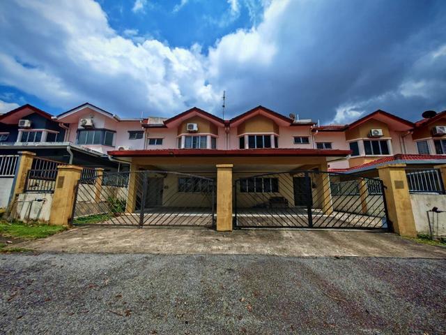 Bukit Chedang Oakland Kampung Baru Rasah Seremban SemiFurnished