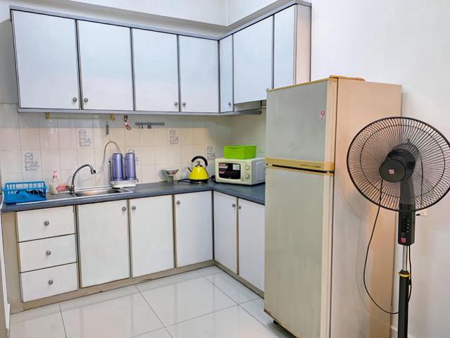 Bukit Dumbar Permai Fully Renovated 890sf 2 Car Parks