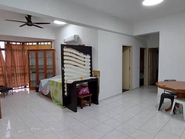 Bukit Dumbar Permai Jelutong furnish 2 car parks easy access