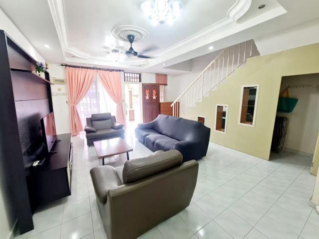 Bukit indah 5 Double Storey Terrace Fully Furnished Good Condition