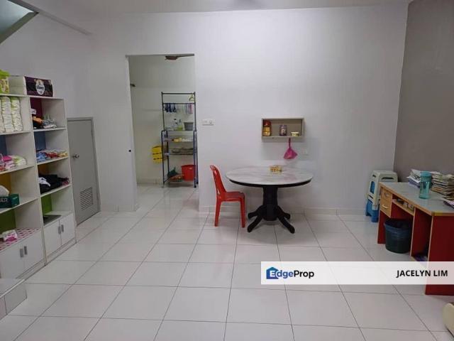 Bukit Indah 7/x, 2 Sty Terrace For