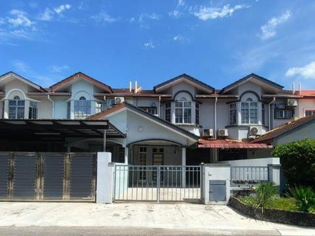 Bukit Indah 10 Freehold Double Storey Terrace