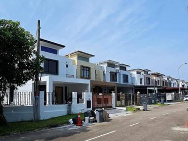 Bukit Indah 24 Double Storey Full loan