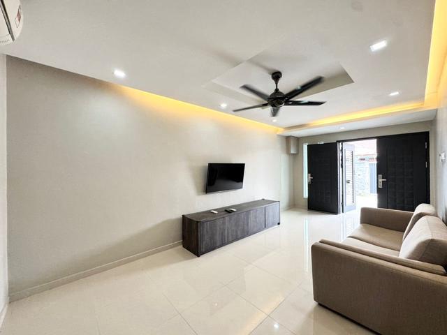 Bukit Indah 28 Single Storey Terrace House For Sales