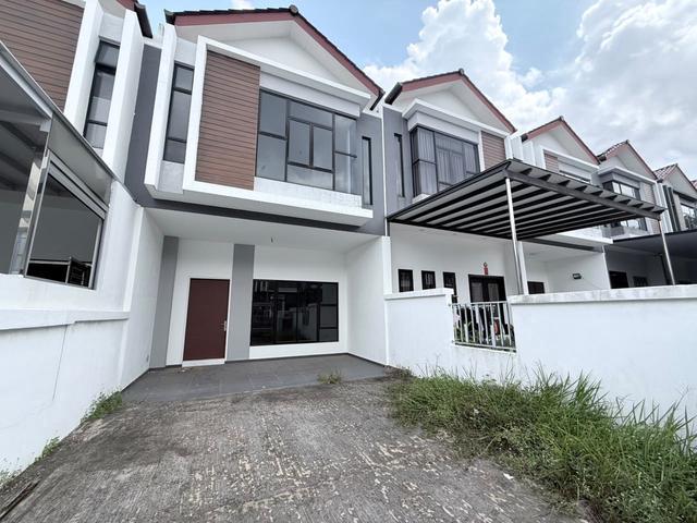 Bukit Indah 2 Storey Gated Guarded 4bed 4bath