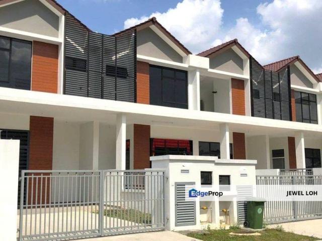 Bukit Indah Avenue 26 @ Villosa