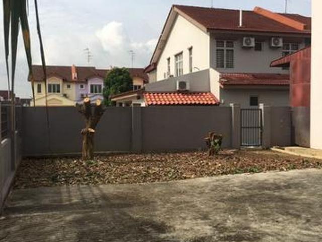 Bukit Indah Corner lot Double Storey For Sale