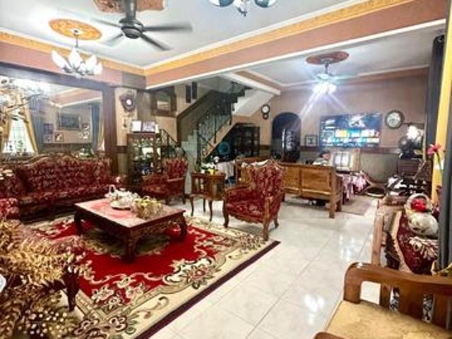 Bukit Indah Double Storey Corner lot 5 Bed 4 Bath Unblock View