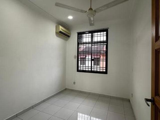 Bukit indah double storey endlot