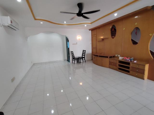 Bukit Indah Double Storey For Rent
