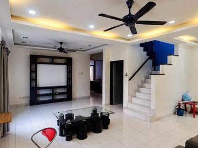 Bukit Indah Double Storey Terrace Endlot Renovated Gated Guarded