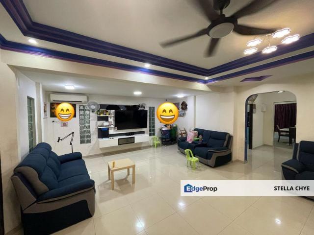 Bukit Indah @ Jalan Indah 5. Double Storey Corner Lot for > Super Good Condition