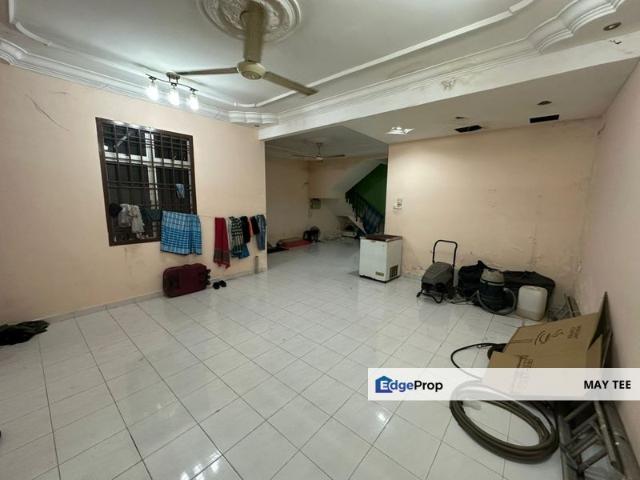 Bukit Indah / Jalan Indah 17 / Double Storey Terrace