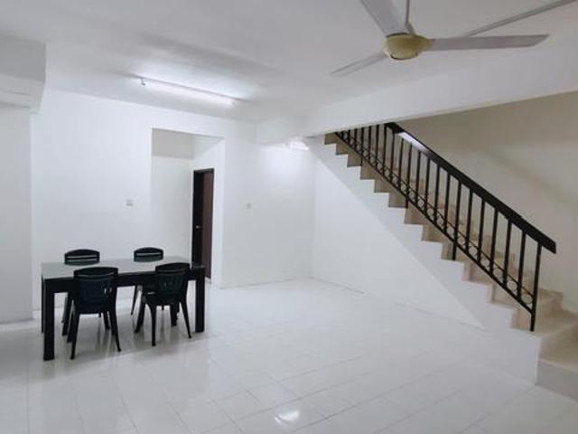 Bukit Indah Jalan Indah 22 Double Storey