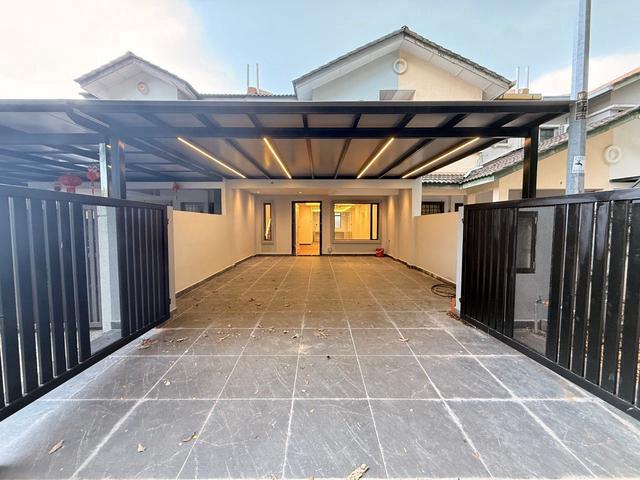 Bukit Indah Jalan Indah 2 Fully Extended upstairs bedroom Unblock