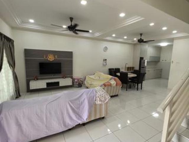 bukit indah nusa sentral