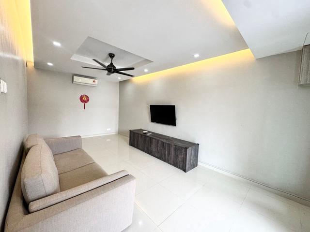 Bukit Indah Single Storey Renovated Extended South