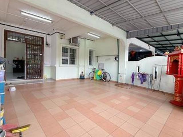 Bukit Indah Single Storey Terrace 20x70 Freehold Renovated Near Tuas