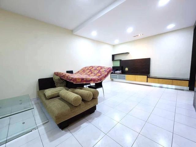 Bukit IndahDouble Storey HouseFully Furnished