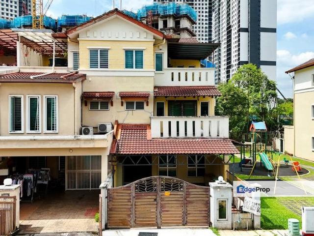 Bukit Jalil Kuala Lumpur END LOT 3 Storey Villa FOR SALE