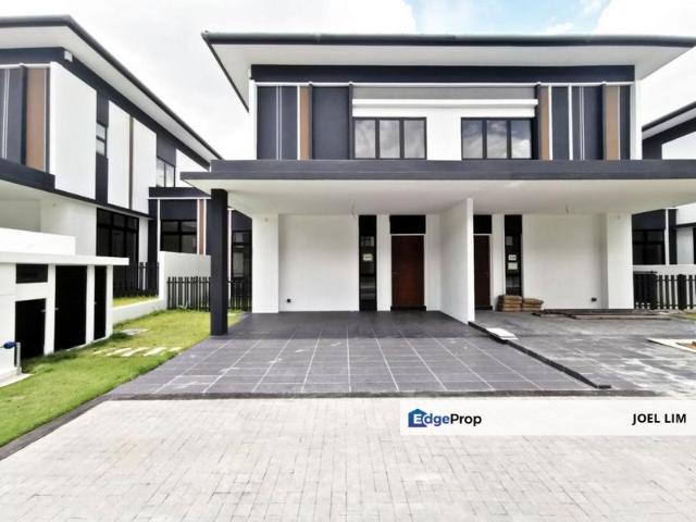Bukit Jalil 37x88 Corner lot !