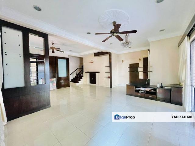 Bukit Jelutong, Shah Alam | 2 Storey Terrace 5 Bedrooms | RM1.4M Freehold, Renovated Extended & With Loteng