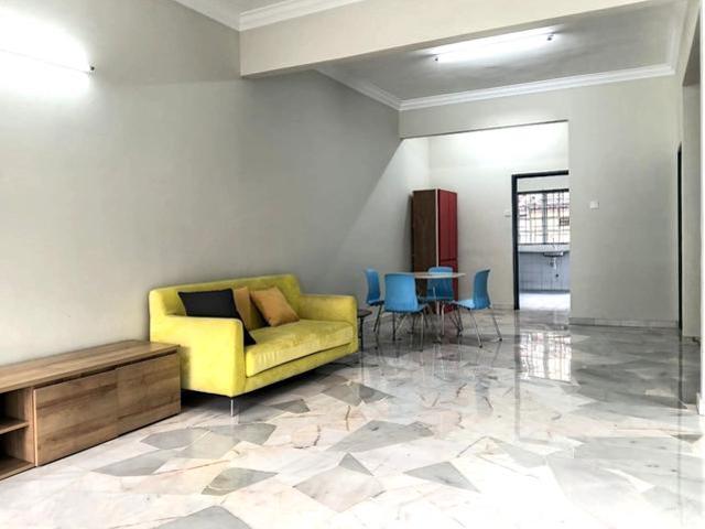 Bukit Rahman Putra Sungai Buloh 2Storey Terrace House for Rent
