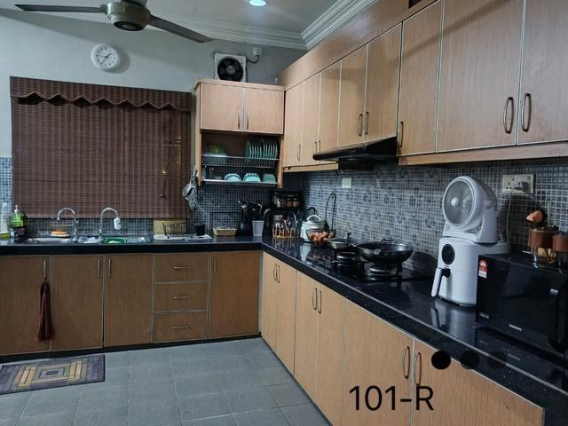 Bukit raja Makyong 2sty 2070sqft Reno nice unit for sale