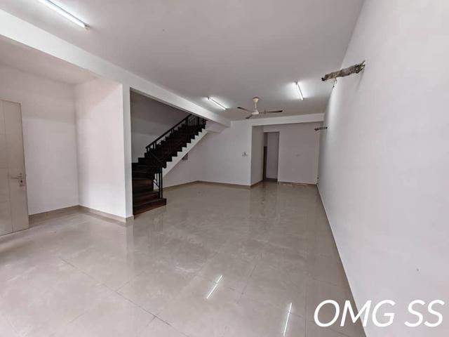 Bukit Raja Cogan Klang Double Storey Hse 20x70 4B3R Basic Unit RENT