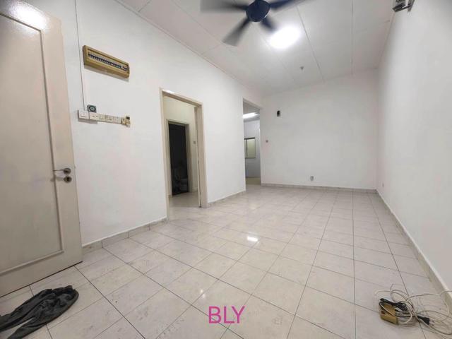 Bukit Raja KLANG Jalan Makyong 1 Storey House For Sale 22x65 EXTENDED