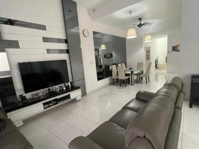Bukit raja Rodat Avani 2sty 2275sqft Renovated unit for sale