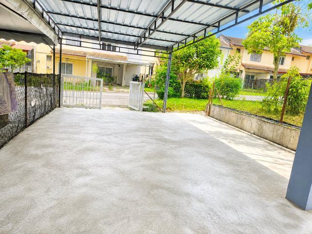 Bukit Sentosa Jalan Kemboja 2 Storey Terrace Rawang Selangor