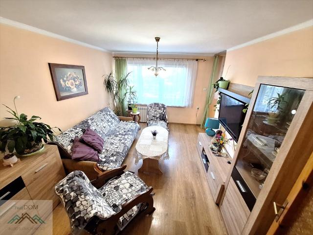 Mieszkanie 54,6 m² w centrum Bukowna, do odświeżenia polecam!