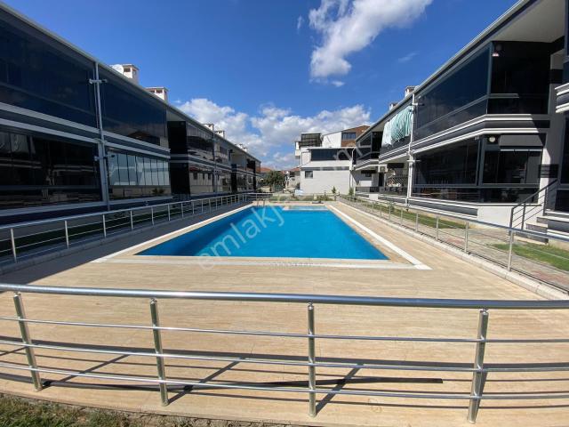 Bulut Yatırımdan 2+1 70 M² Havuzlu Sitede Ful Eşyalı Yazlık Daire