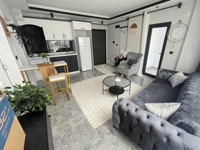 Bulut Emlak tramvaya 100mt Eşyalı Lüks 1+1 Daire
