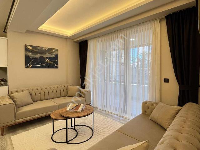 Bulut Emlak ekstra Büyük Cam Balkonlu Sıfır Eşyalı 1+1 Daire
