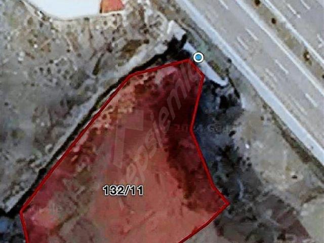 BULUT EMLAKTAN ANKARA YOLUNA CEPHE SATILIK ARAZİ