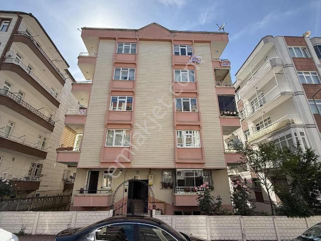 Bulut Emlaktan Atakum'da Kiralık 6+1 Dubleks Daire