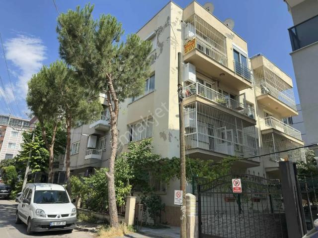Bulut Emlak'tan Forbes Çarşısı Yanında Eşyalı 3+1 Daire