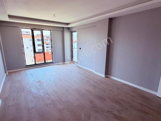 Bulut Emlak'tan Kışla Mah'de Kiralık 2+1 Mükemmel Daire