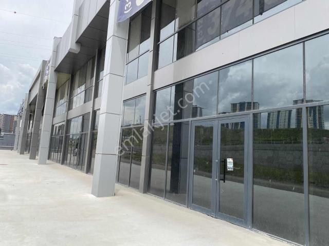 Bulvar Cepheli Göksu Park Karşsı Kiralık Ofis Büro