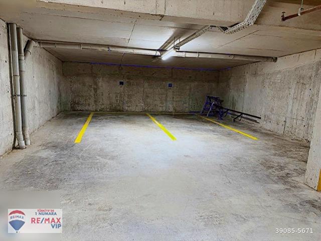BULVAR BEYTEPE'DE PENTHOUSE KATTA TEK 4+1 ÇİFT TERASLI DAİRE