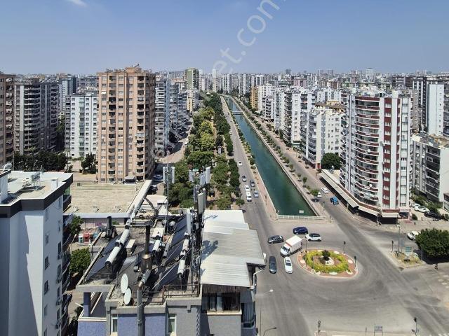 Bulvar Üzeri 4+1 Kapalı Mutfak Ekstralı İçi Yapılı Satılık Daire